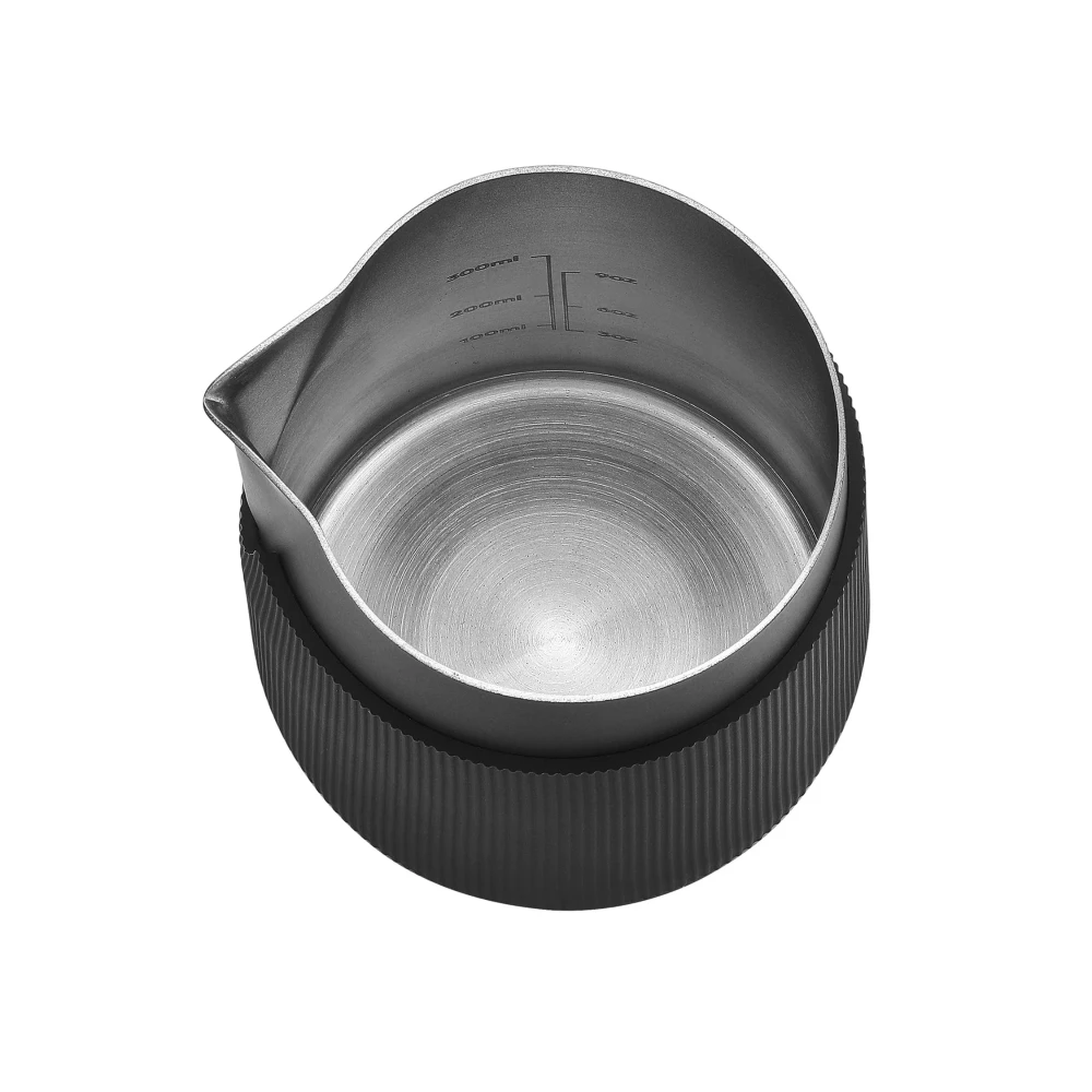 إبريق حليب بدون مقبض من نورمكور سعة 450 مل / 15.2 أونصة