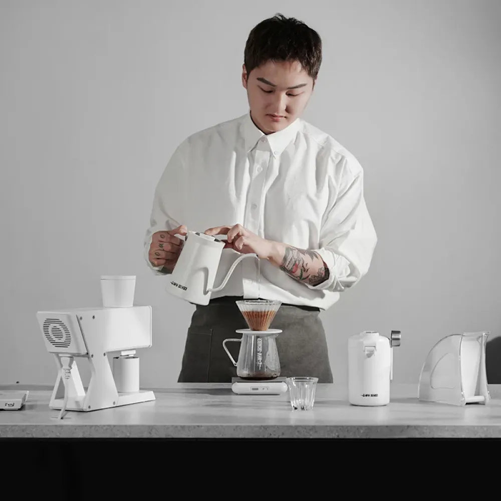 MHW-3BOMBER F74 Navigator Electric Coffee Grinder