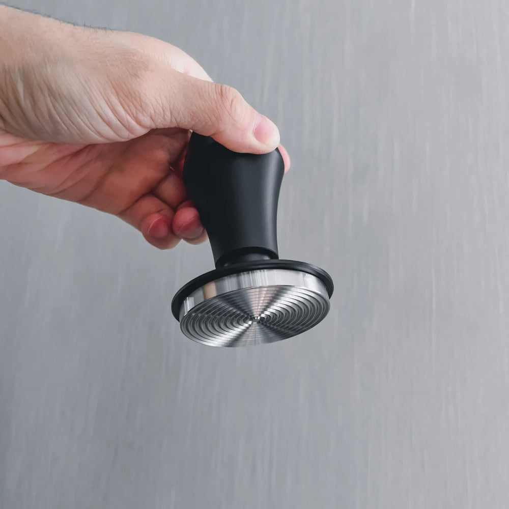 دكّ Normcore المحمّل بنابض V4