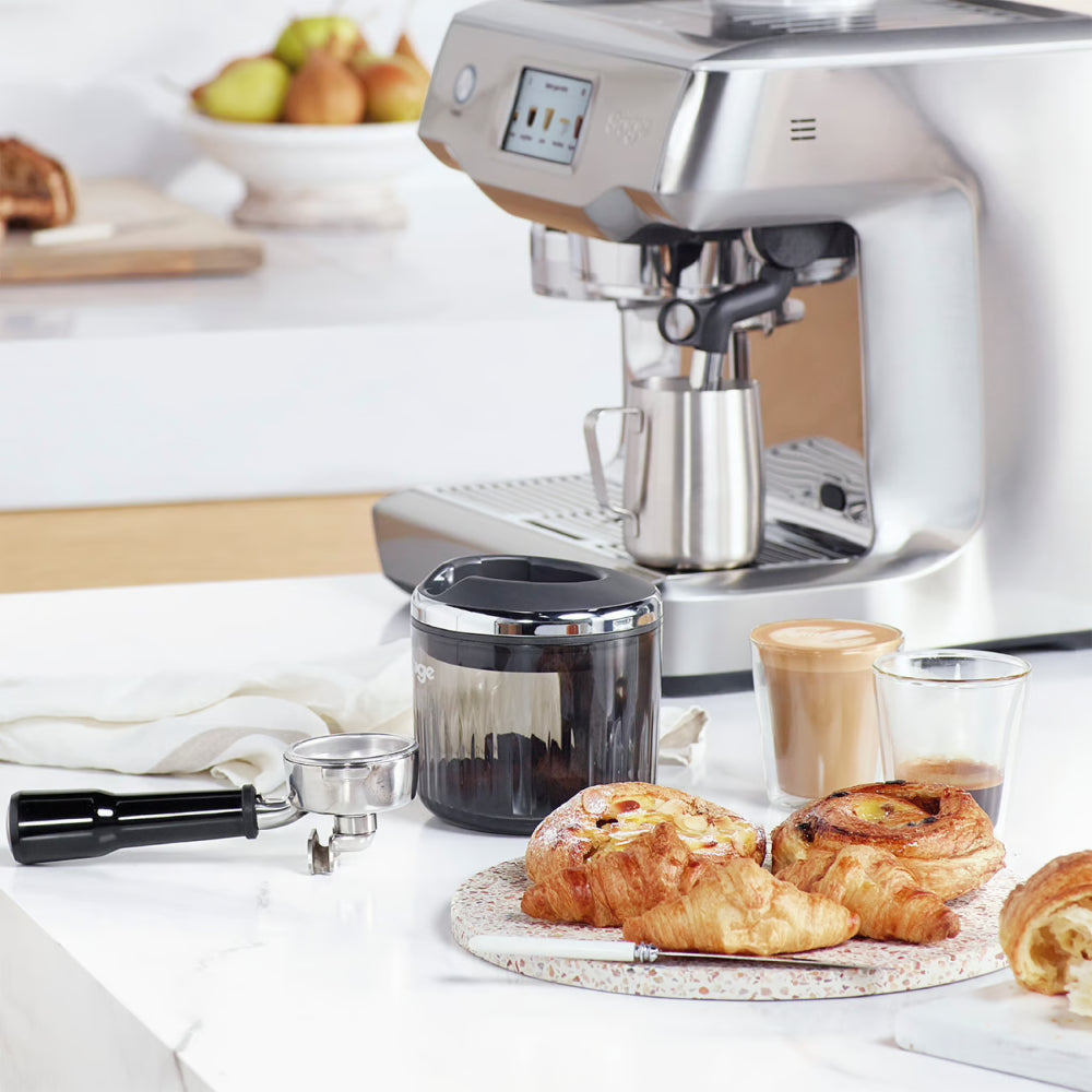 Sage the Puck Sucker