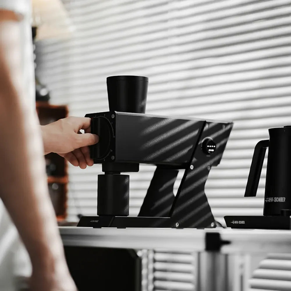 MHW-3BOMBER F74 Navigator Electric Coffee Grinder