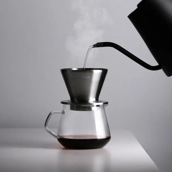 FLO Flexible Liquid Output Dripper (Varia x Kurasu Kyoto)